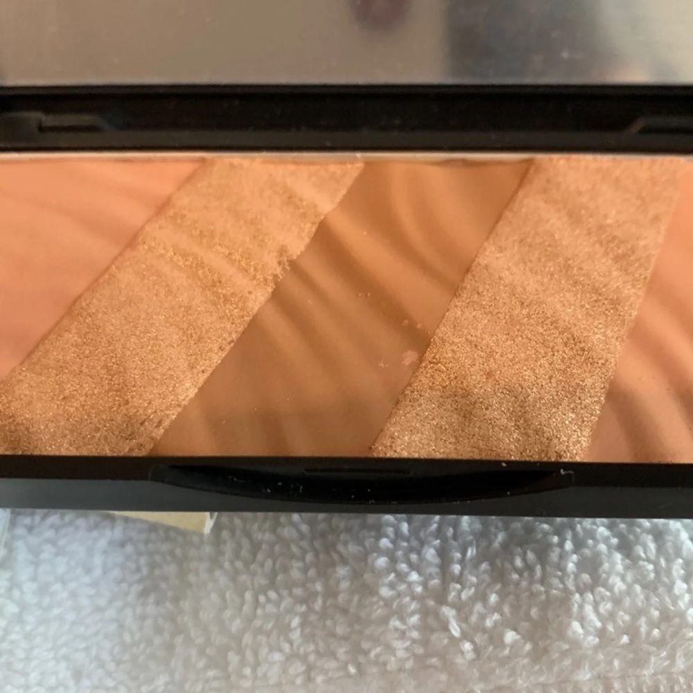 SOLD ❌ Makeup Bundle! - Picture 7 of 7